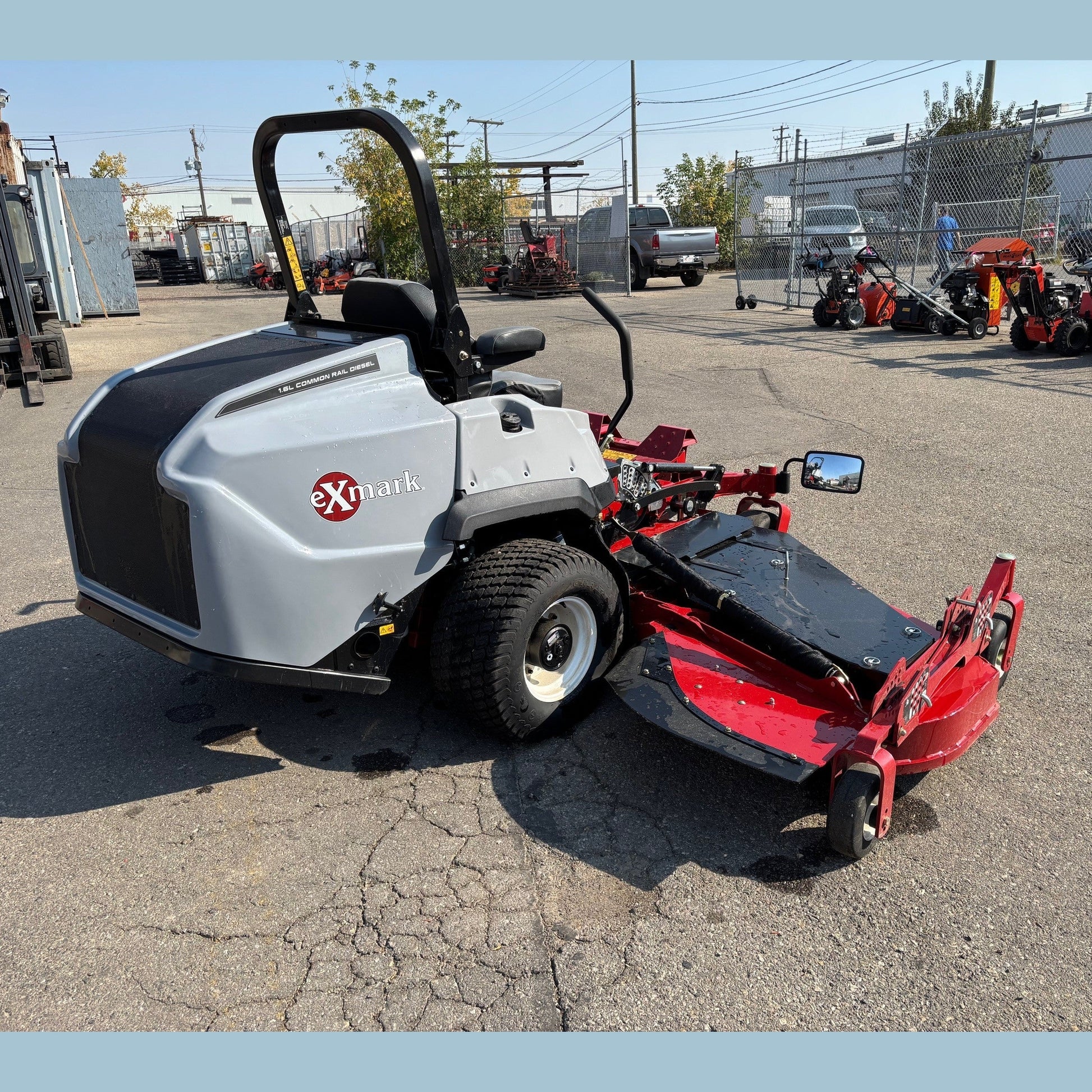 Used Demo Exmark Lazer Z - 144"
